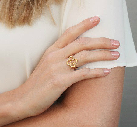 Horseshoe Ring with White Topaz