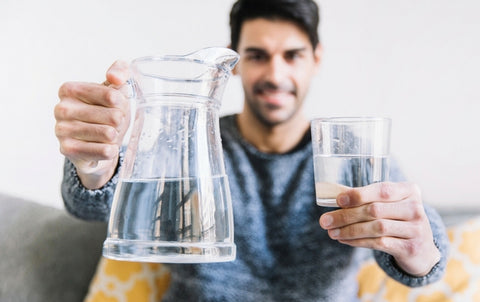 Agua acelera el metabolismo