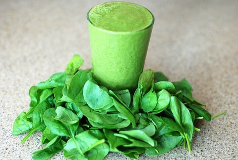 green smoothie con proteína vegana
