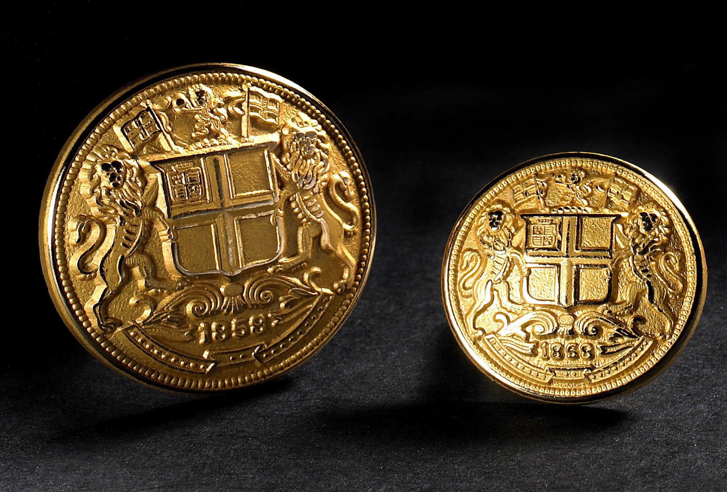 Polished Gilt Blazer Button