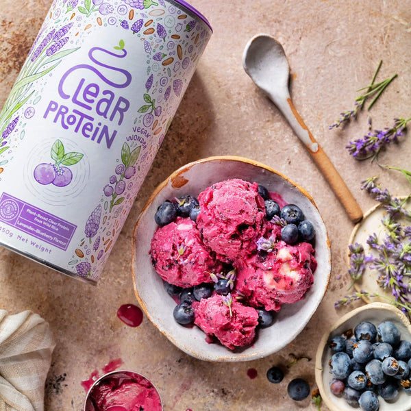 Proteinreiche Heidelbeere-Lavendel Eiscreme