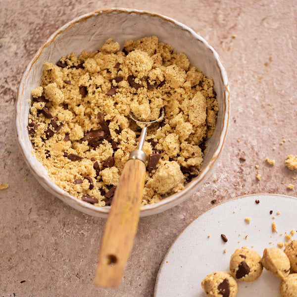 Gesundes Snacking - Cookie Dough Proteinkugeln