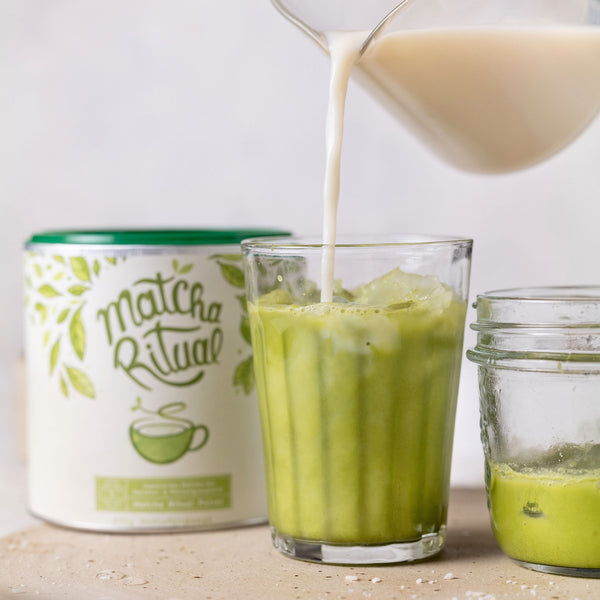 matcha latte drink