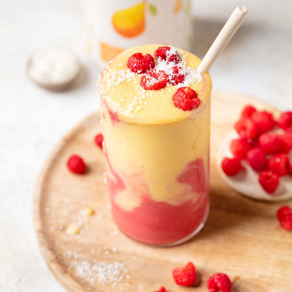 Sommerlicher Mango-Himbeer Protein-Smoothie