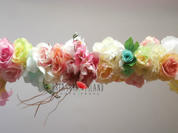 Flower Garland To Swing Model 1 Treasure Island Photo Props