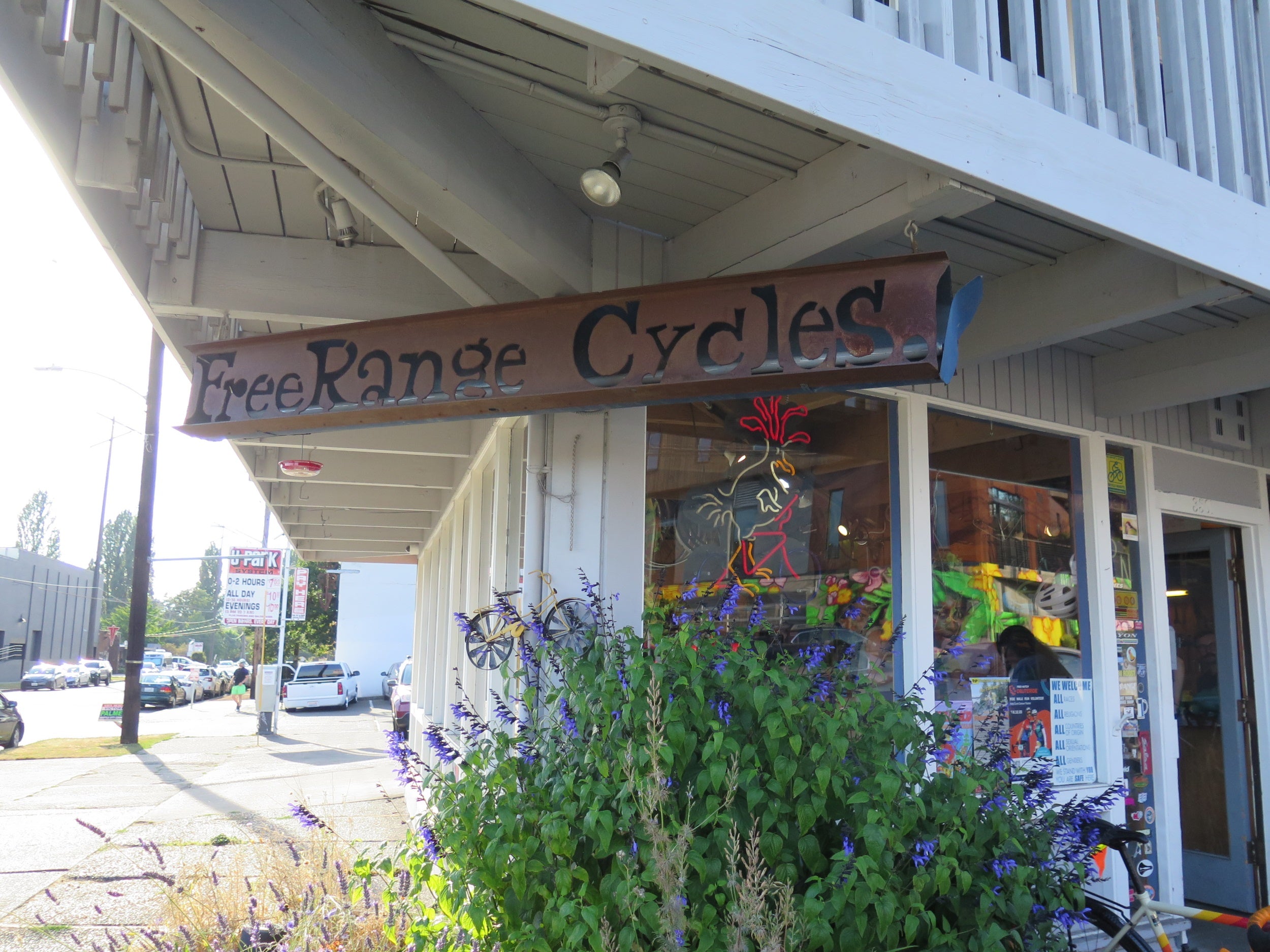 Image of the exterior of Free Range Cycles in Seattle, WA.