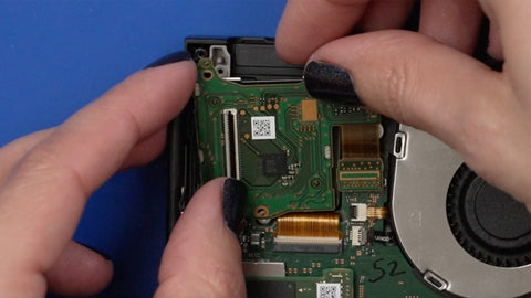 Removing or replacing game card slot