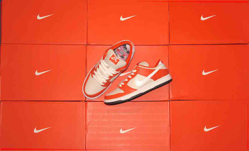 nike orange box