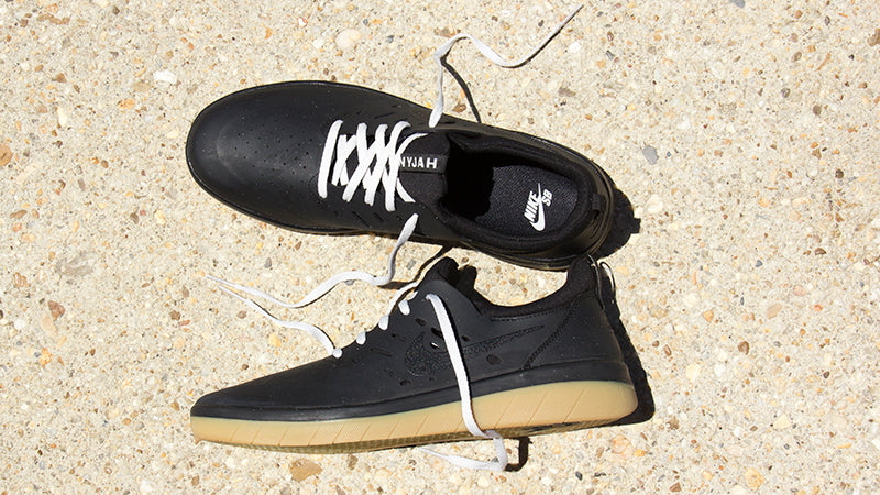 nike sb nyjah free black & gum skate shoes