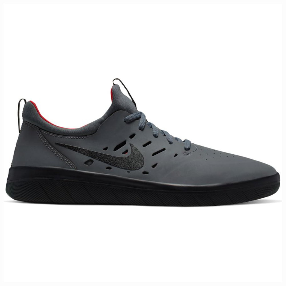 nike nyjah free skate shoes