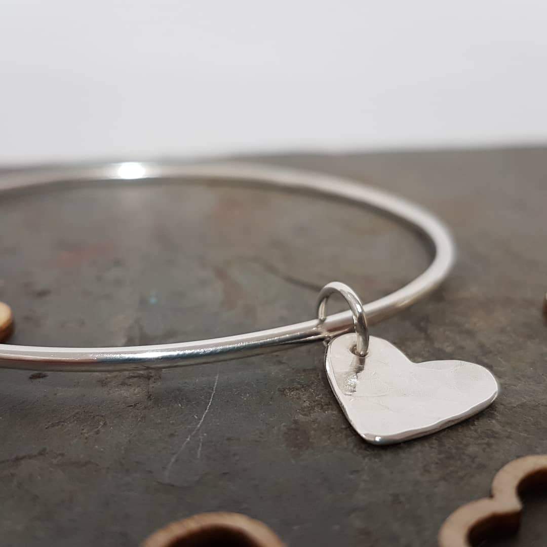 silver heart bangle