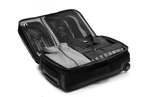 nike elite roller bag