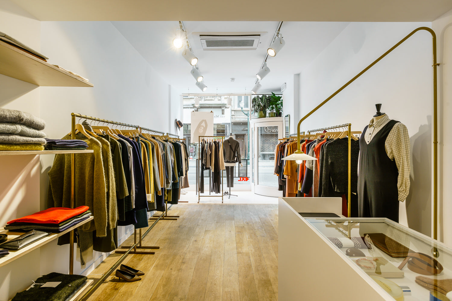 Our new store in downtown Brussels! – Rue Blanche