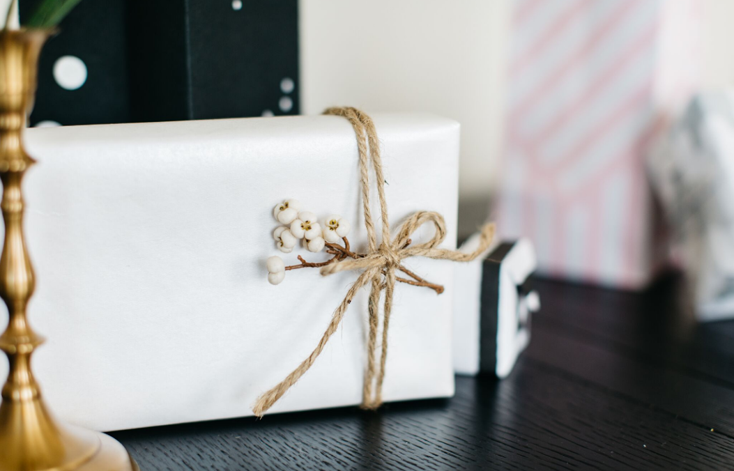 white gift wrap ribbon