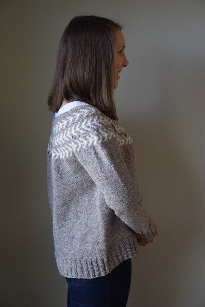 How to Knit a Sweater from the Bottom Up: Adding Waist Shaping