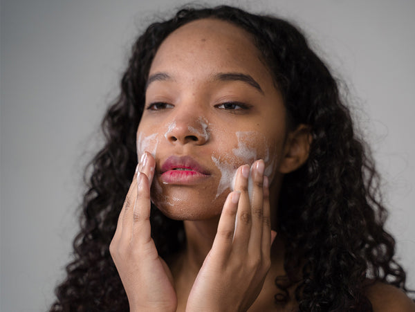 Maintaining skin cleanliness for acne care