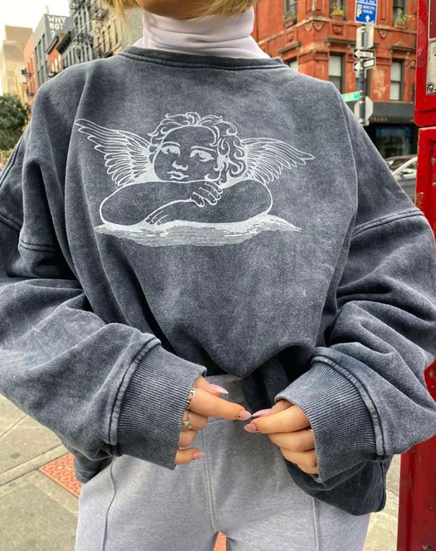 grey sweat jacket