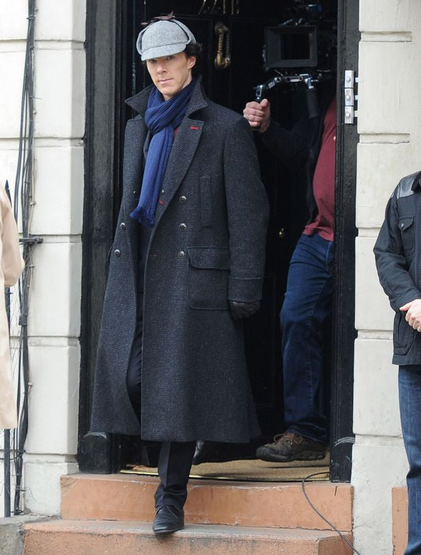 review sherlock holmes cumberbatch