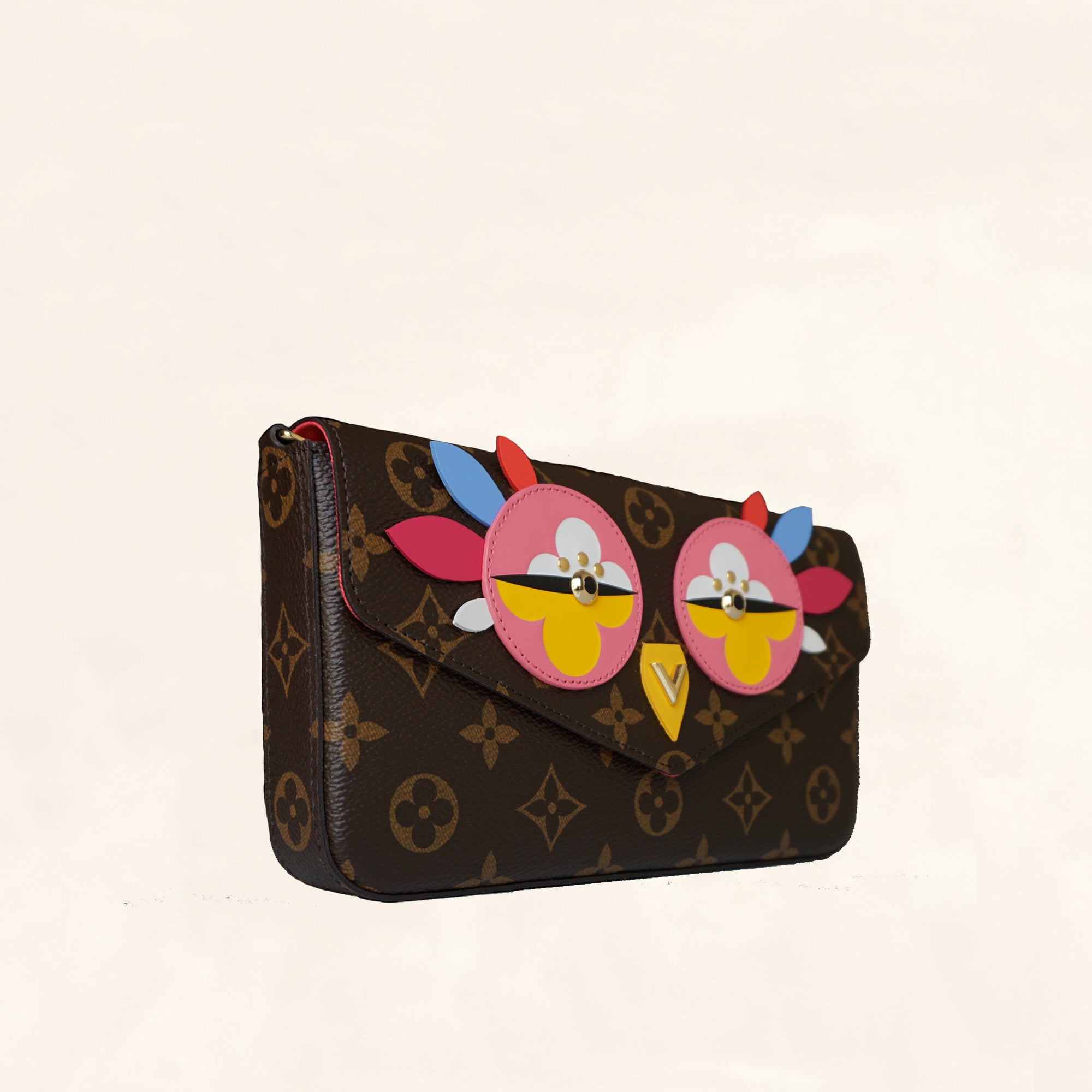 Louis Vuitton Monogram Canvas Limited Edition Vivienne Felicie Pochette Bag  at 1stDibs