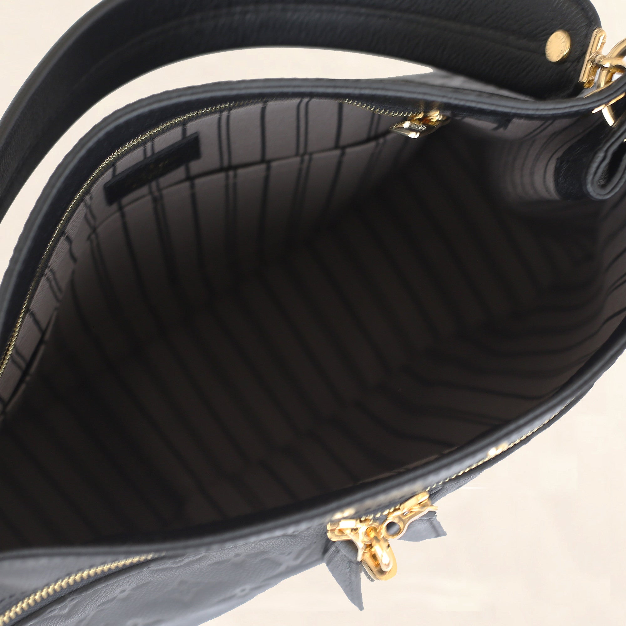 Louis Vuitton | Monogram Empreinte Spontini | One Size– The-Collectory