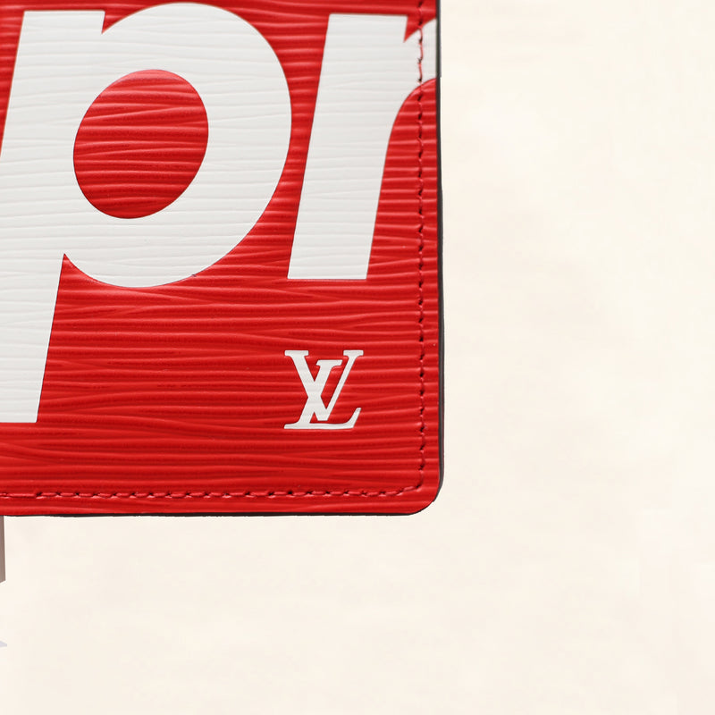 SUPREME Louis Vuitton X Supreme Brazza Wallet Epi Red for Men