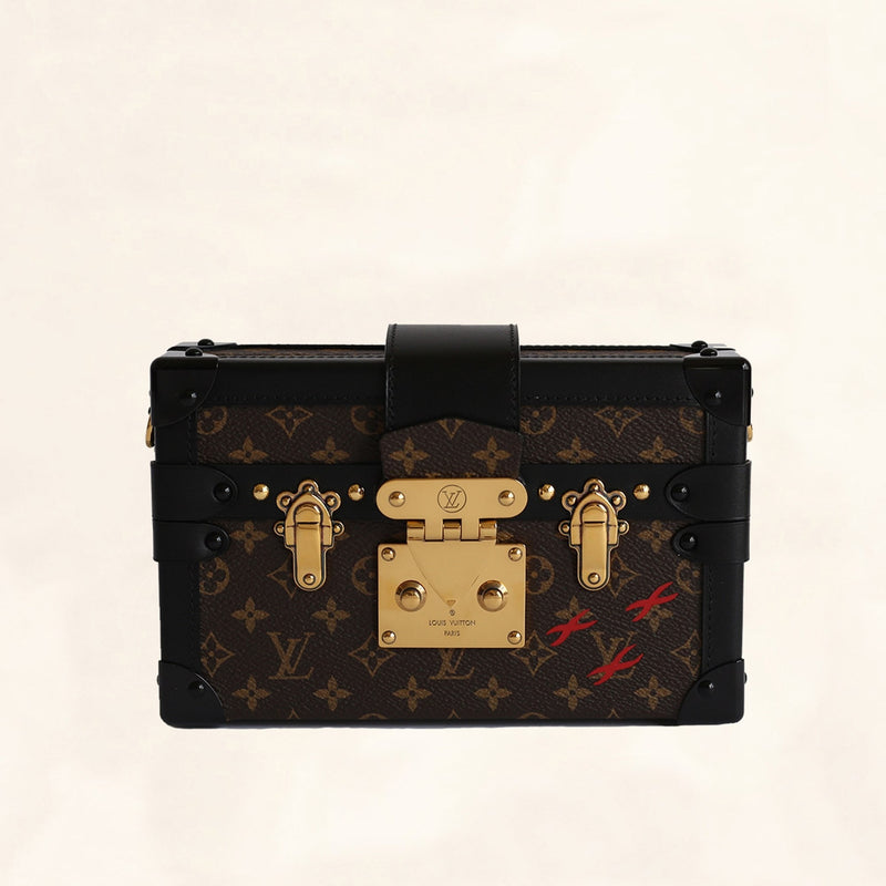 Vintage Louis Vuitton luggage in Somerset sale - Antique Collecting