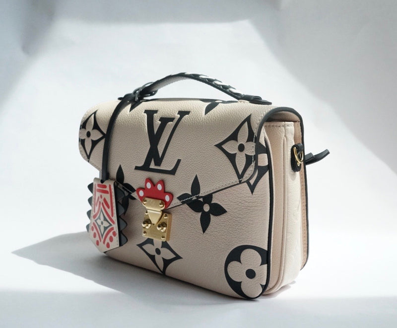 Louis Vuitton Monogram Canvas Felicie Pochette Bag – STYLISHTOP