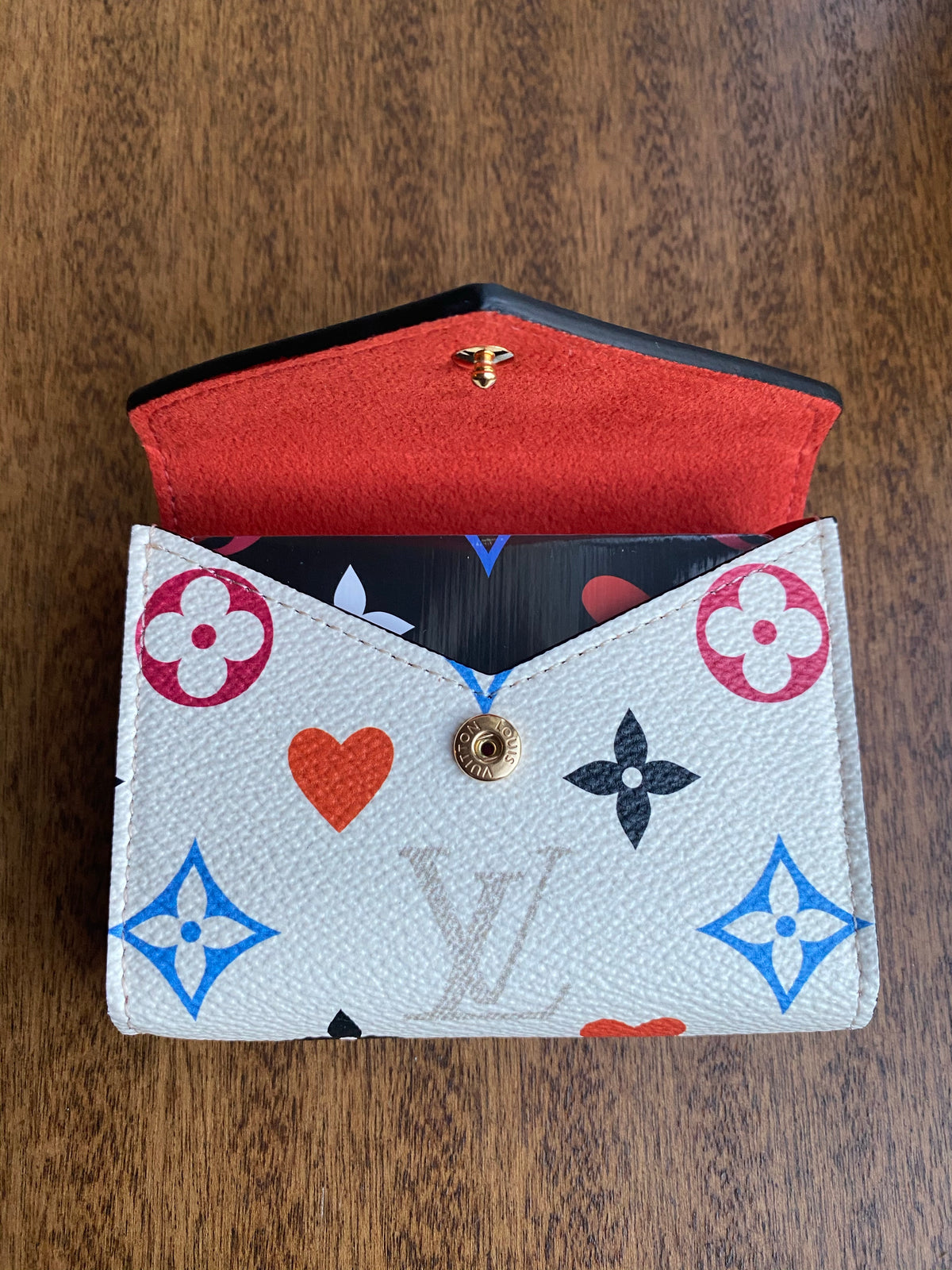 Internet Reactions To Heart Evangelista's Louis Vuitton Playing Cards