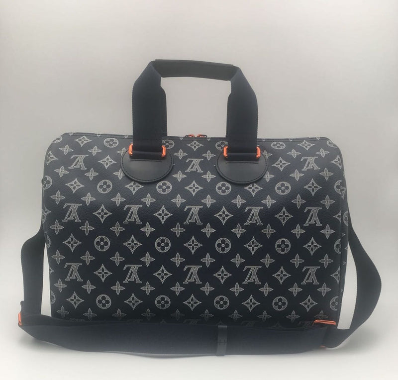 Louis Vuitton | Speedy Bandouliere 40 Monogram Upside Down | M43697– The-Collectory