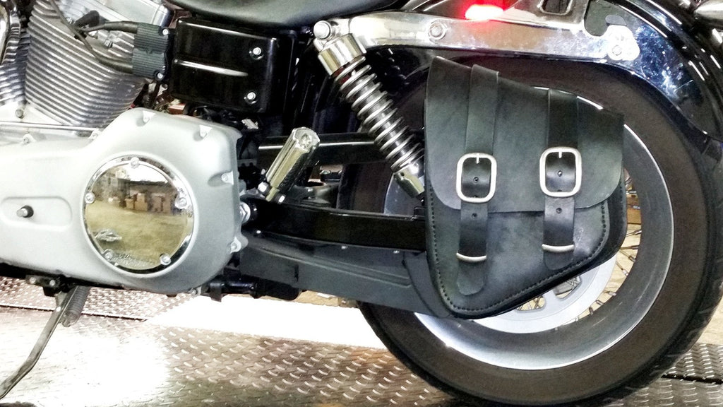 dyna swing arm bag