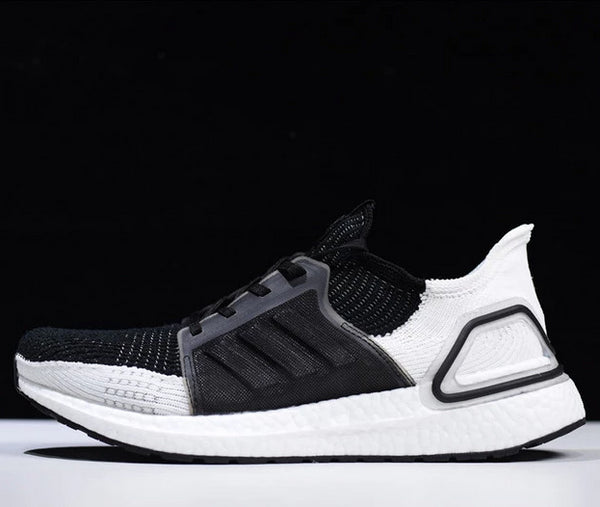 ultra boost 19 b37704