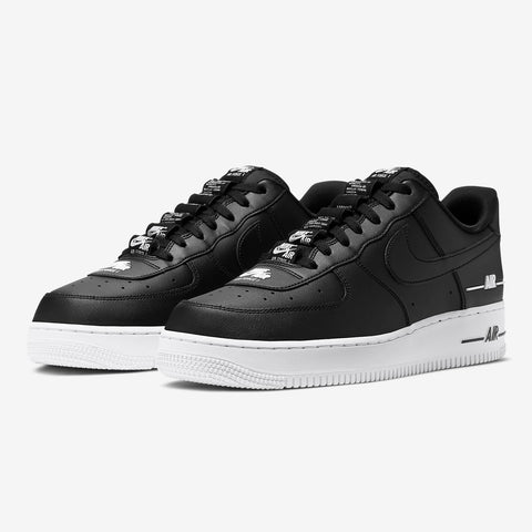 Shop Nike Sneakers and Apparels Online 