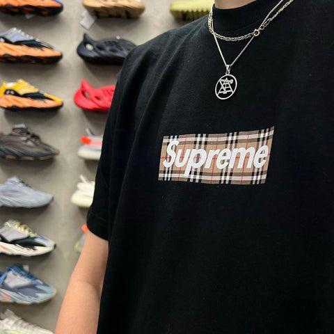 SUPREME X BURBERRY Box Logo Tee White | ORIGINALFOOK STORE