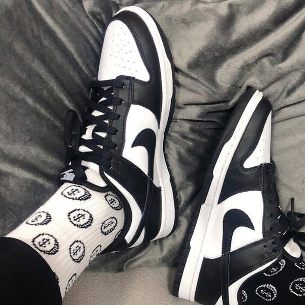 black and white jordan 1 dunk low