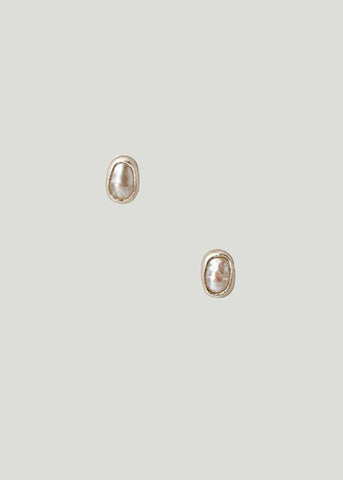 Chan Luu Freshwater Pearl Stud Earrings Celebrating Women Women's History Month boutiques in Minneapolis