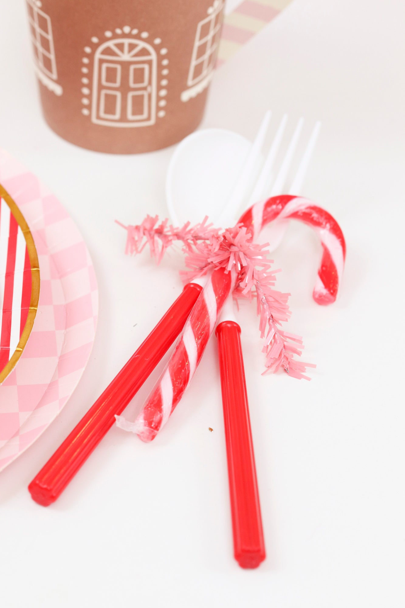 Christmas Cutlery with Candy Cane Decor | Fern and Maple Style | The Party Darling