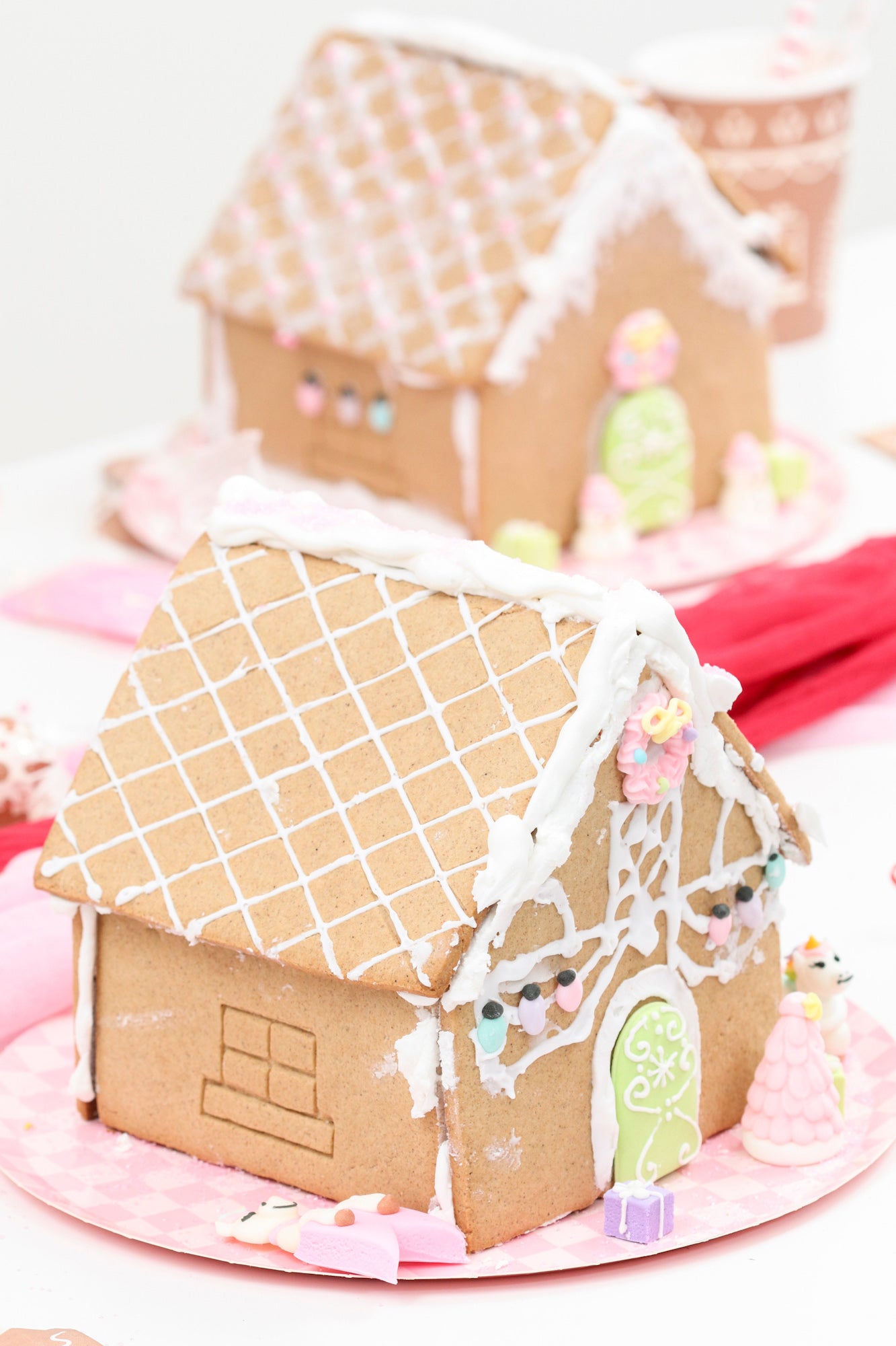 Custom Gingerbread House | Fern and Maple Style | The Party Darling