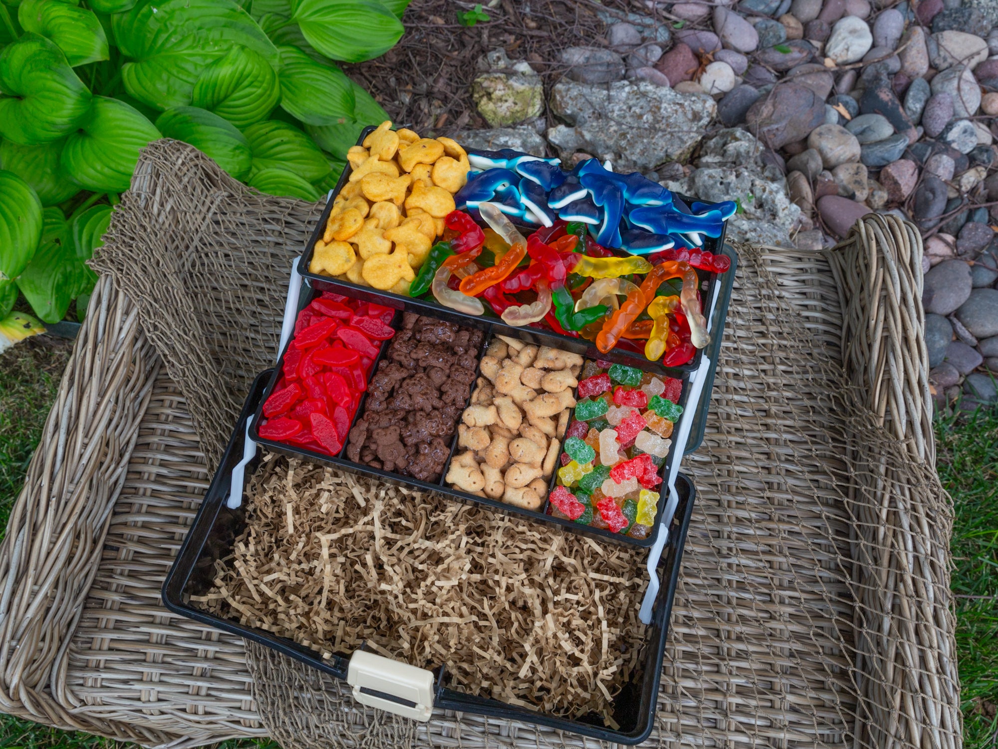 DIY Snackle Box for a Fishing Party | The Party Darling