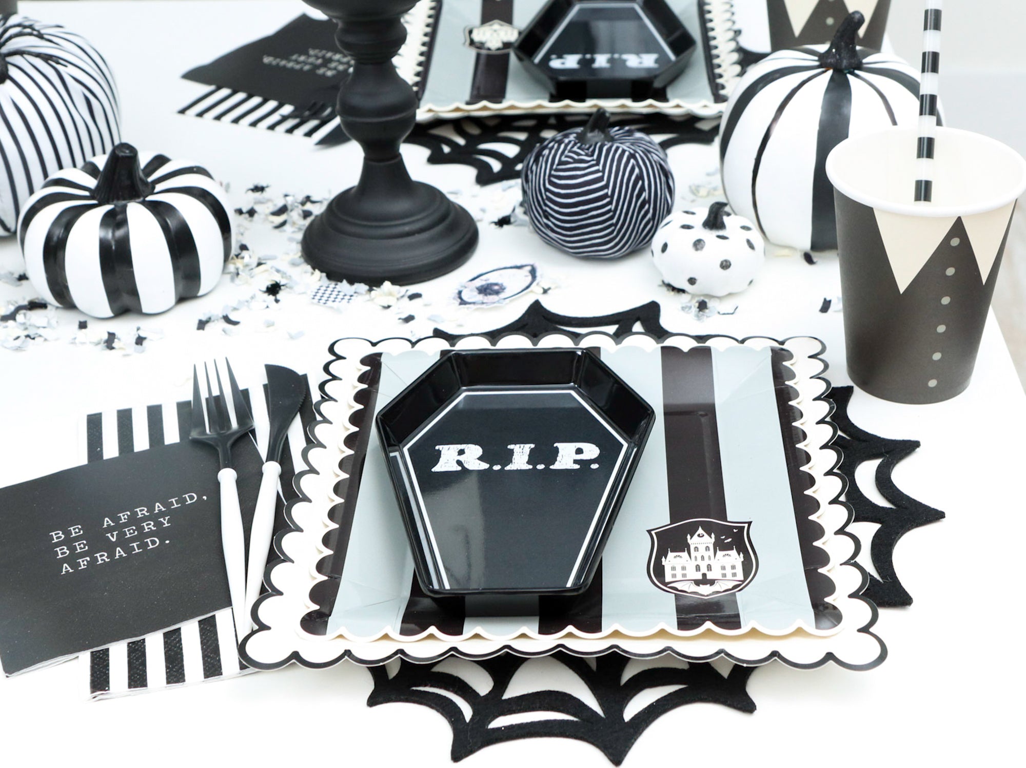 RIP Halloween Table Decor | The Party Darling