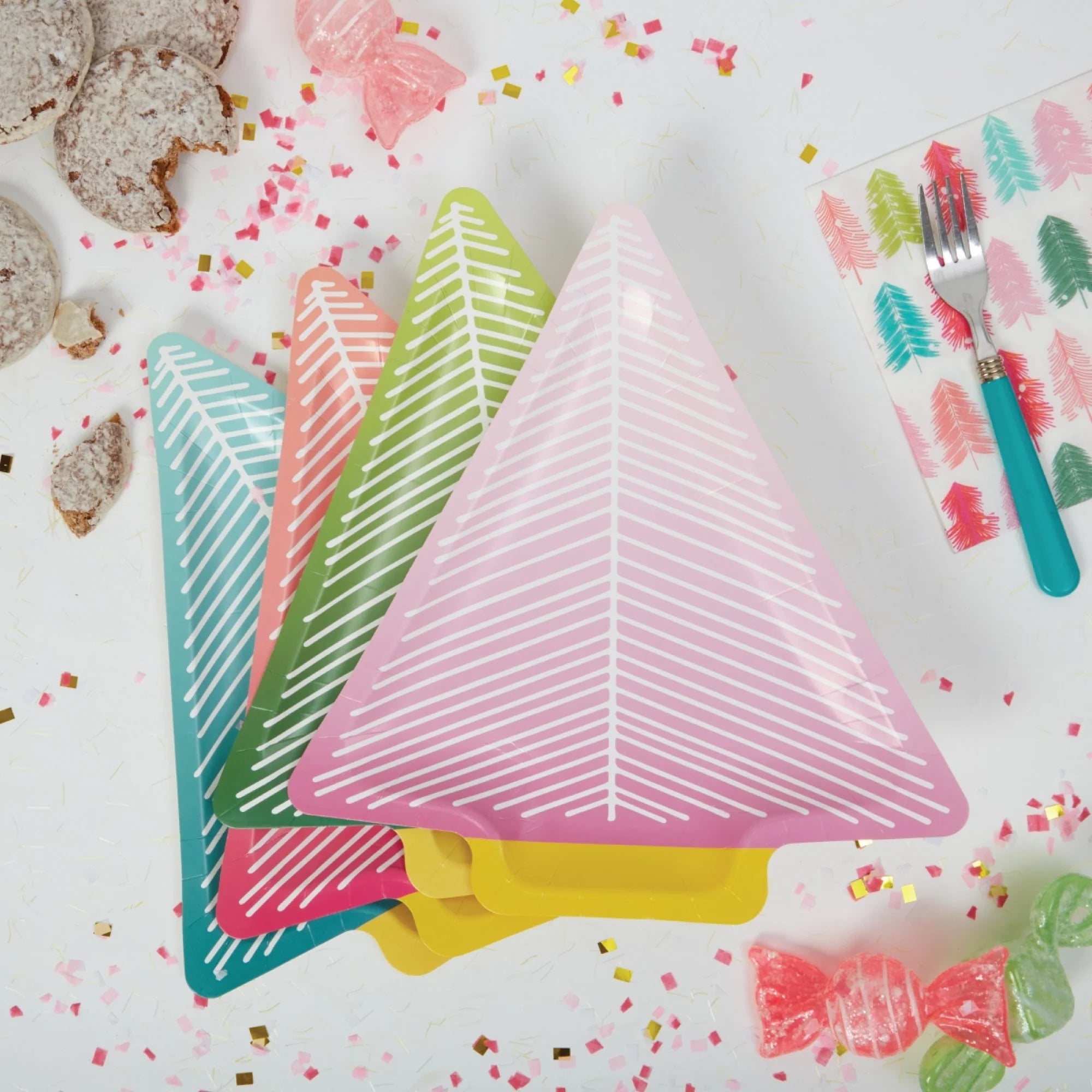 Merry and Bright Christmas Tree Plates | The Party Darling