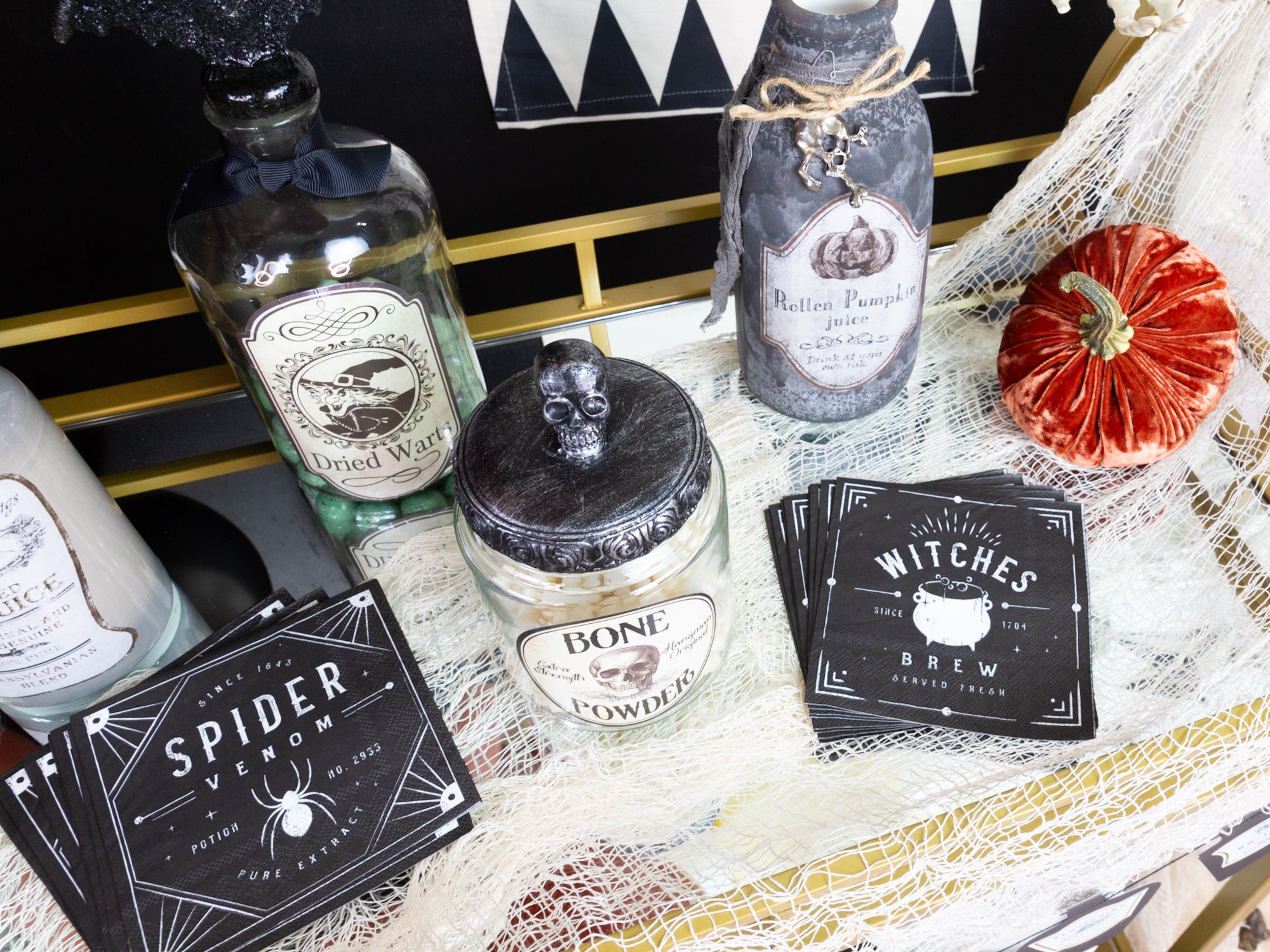 Halloween Party Decor | The Party Darling
