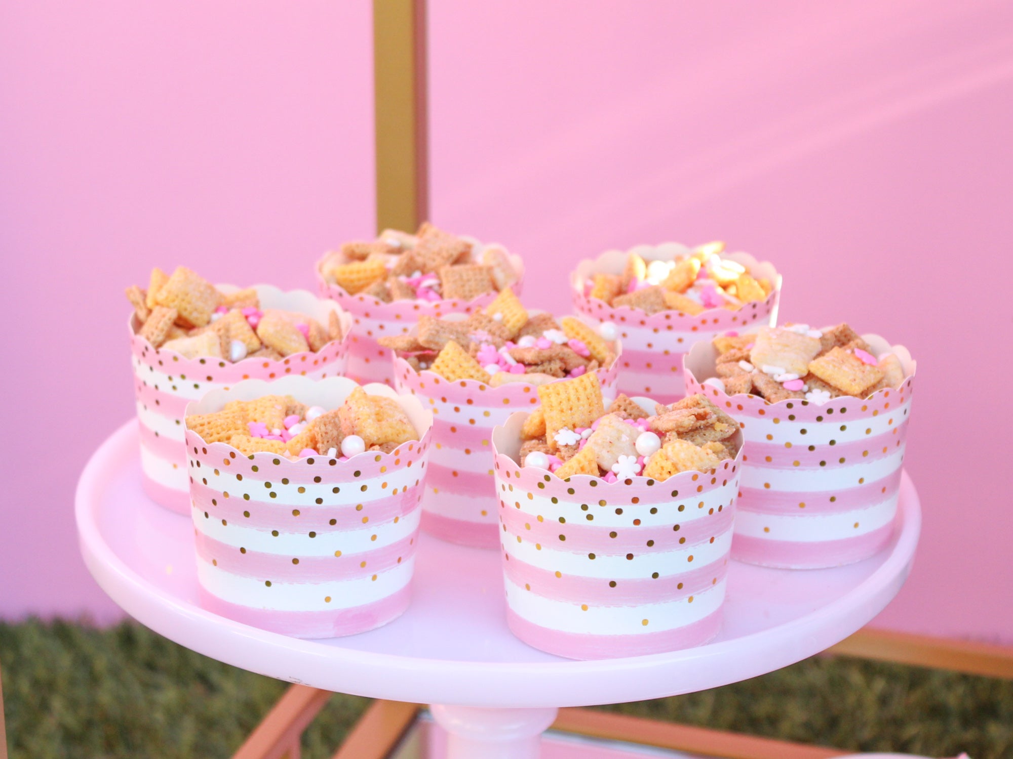 Pink Baking Cups with Snack Mix | The Party Darling