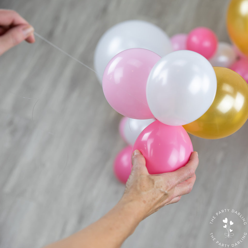 What's BEST For Balloon Garlands? 260's, Fishing Line, or Tying The Necks  Together? 