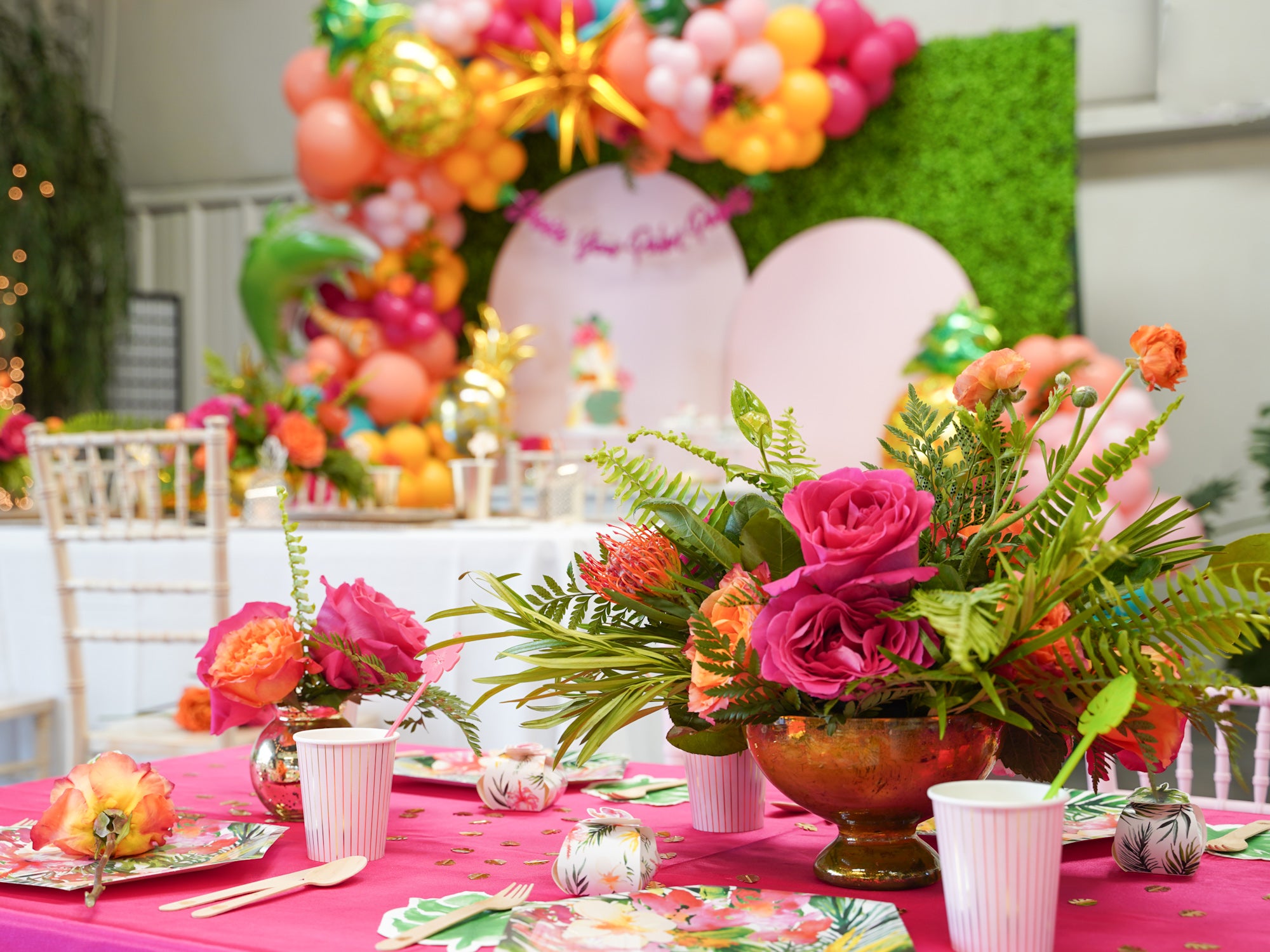 Tropical Party Decorations for an Hawaiian Luau Party | The Party Darling