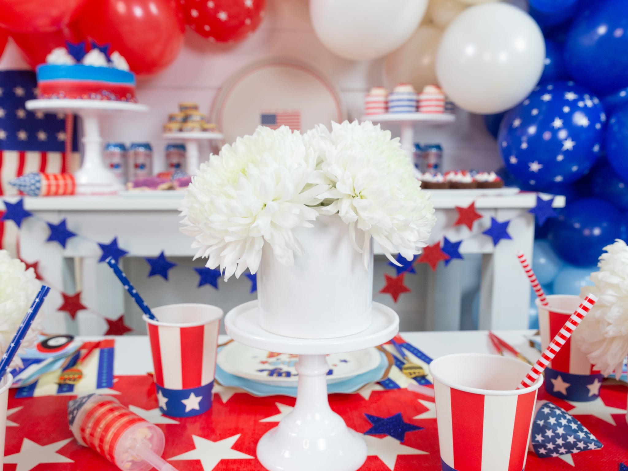 Patriotic Flowers for Fourth of July | The Party Darling