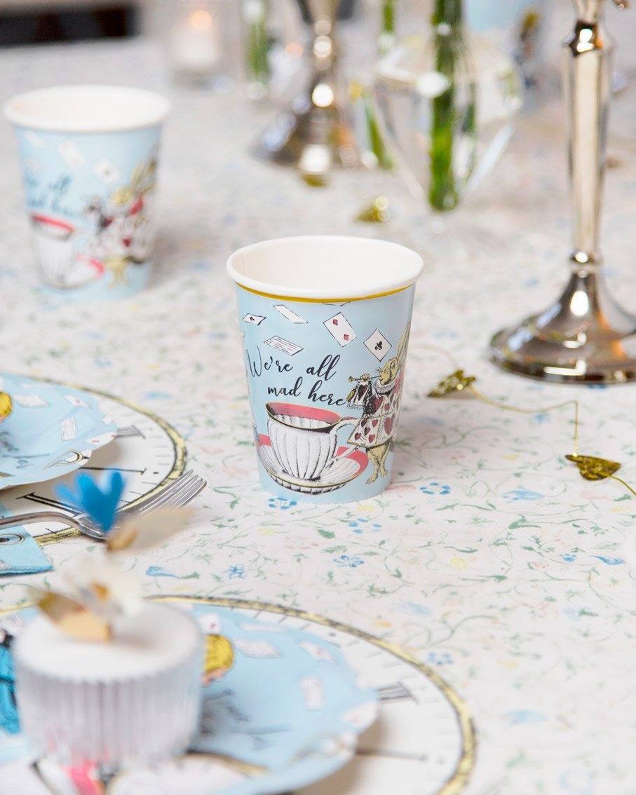 https://cdn.shopify.com/s/files/1/1449/4112/products/AliceinWonderlandPartyCups_1600x.jpg?v=1621999201