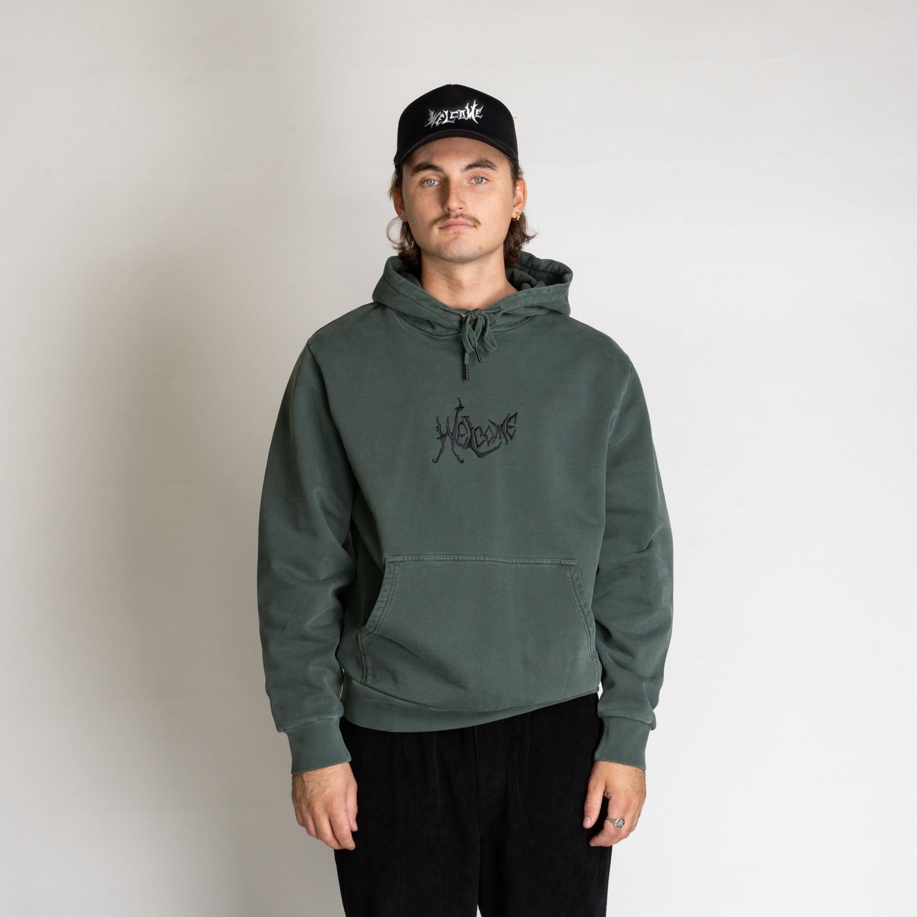 お買得大 希少 black eye patch concrete green hoodie - トップス