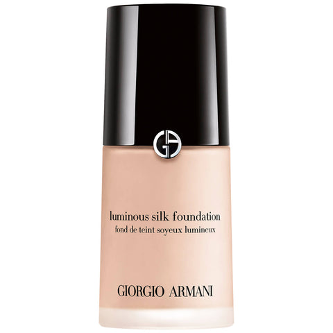 How To Find Your Perfect Foundation Shade and Finish 