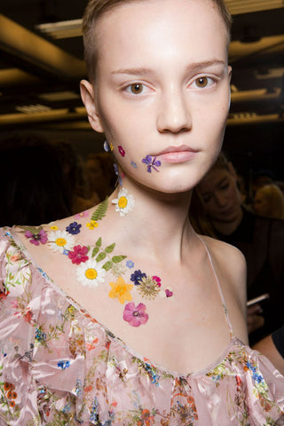 Preen LFW SS17 beauty florals flowers summer Slapp trend report