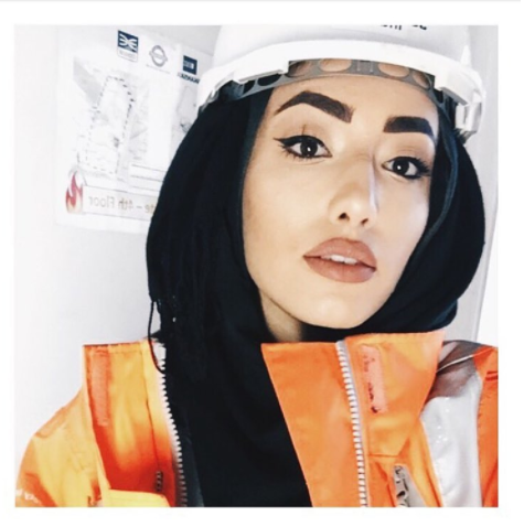 Slapp Chat Interview with Authentically Ella - Blogger Irish Hijab Beauty Engineer